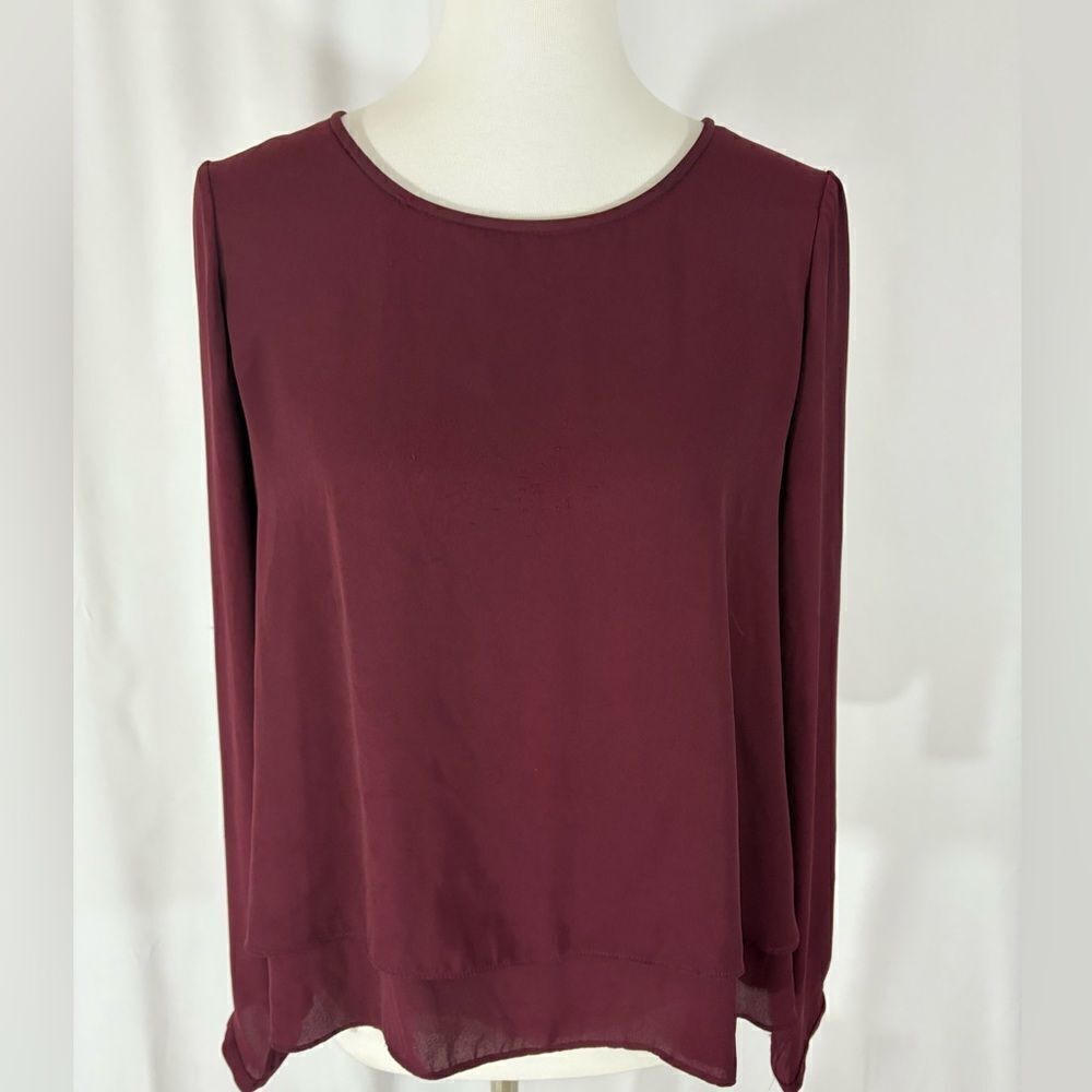 White House Black Market Long Sleeve Round Neck Blouse